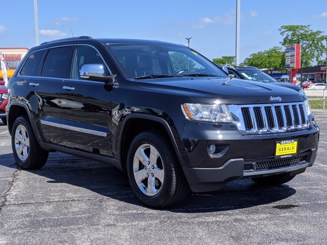 PreOwned 2011 Jeep Grand Cherokee Limited Four Wheel