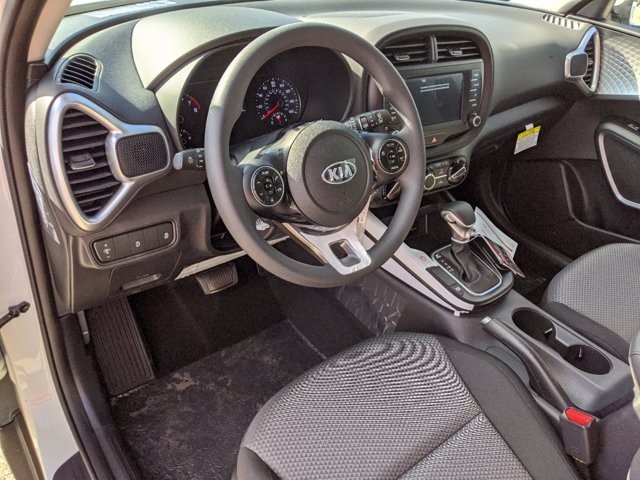 new 2021 kia soul lx front wheel drive hatchback